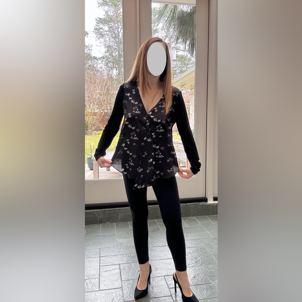 Black floral blouse with floral print - Picture 2 of 6